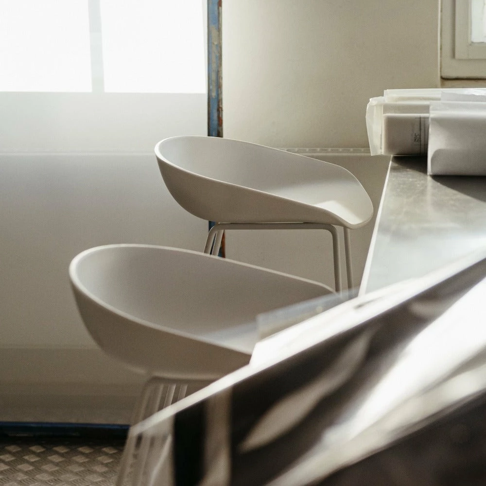 Hay About A Stool AAS38 - Image 2