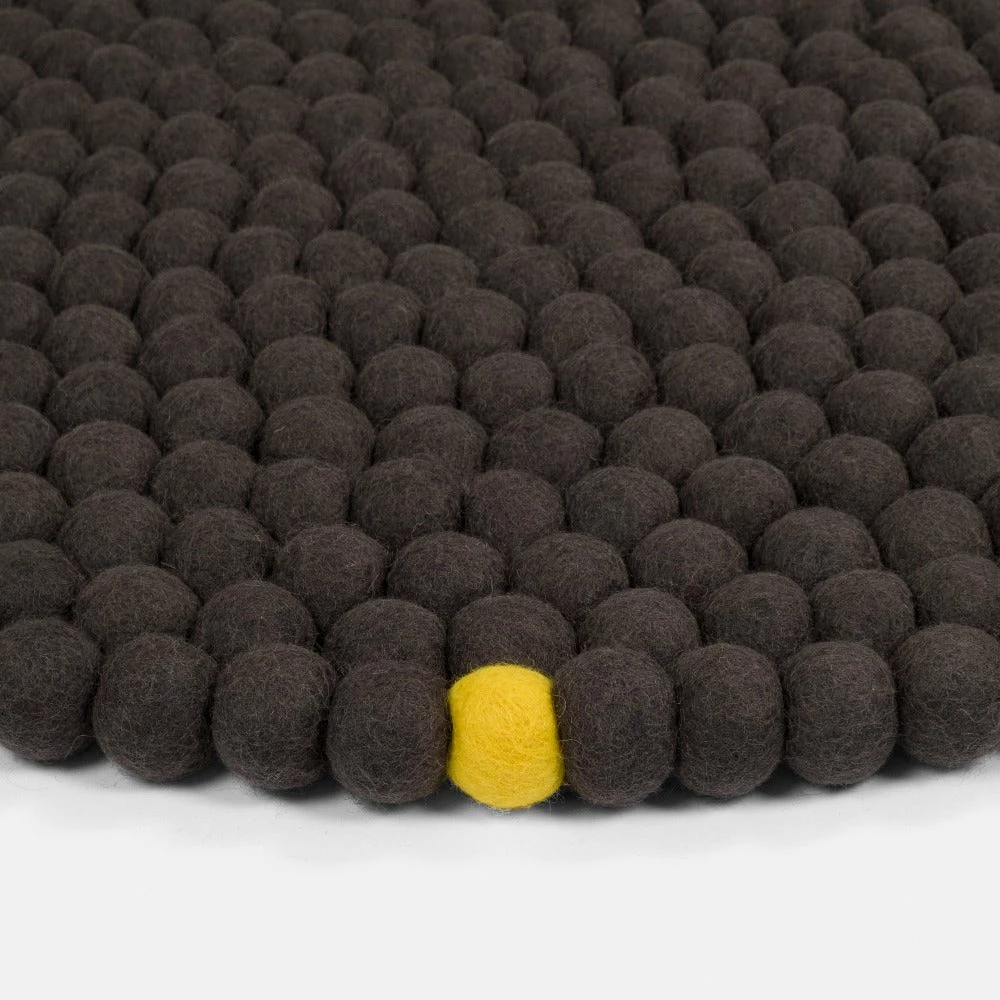 Myfelt Big One Round Rug - Image 6