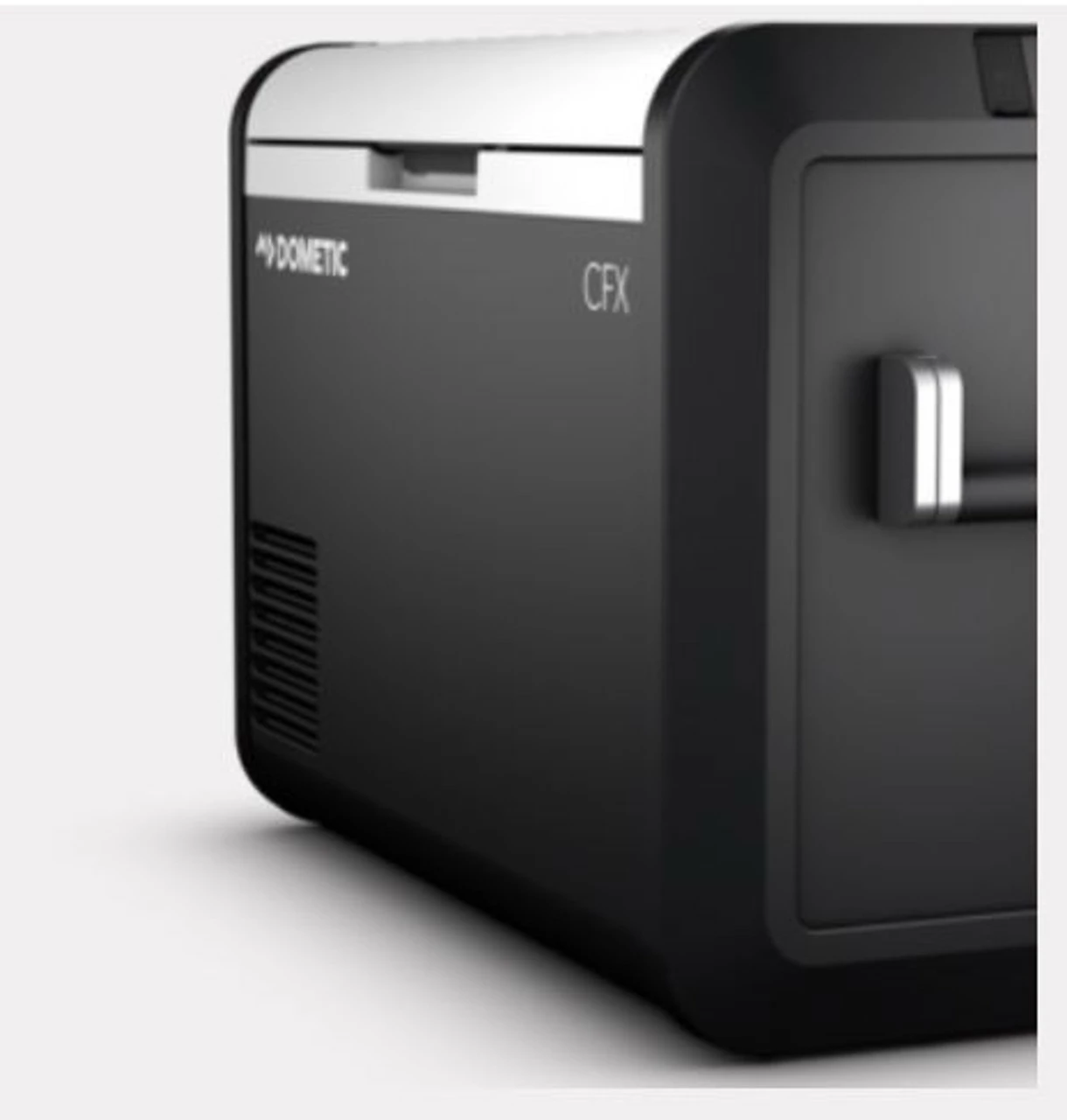 Dometic CFX3-55IM Portable Compressor Cool Box Fridge And Freezer With Ice Maker Function - Image 4