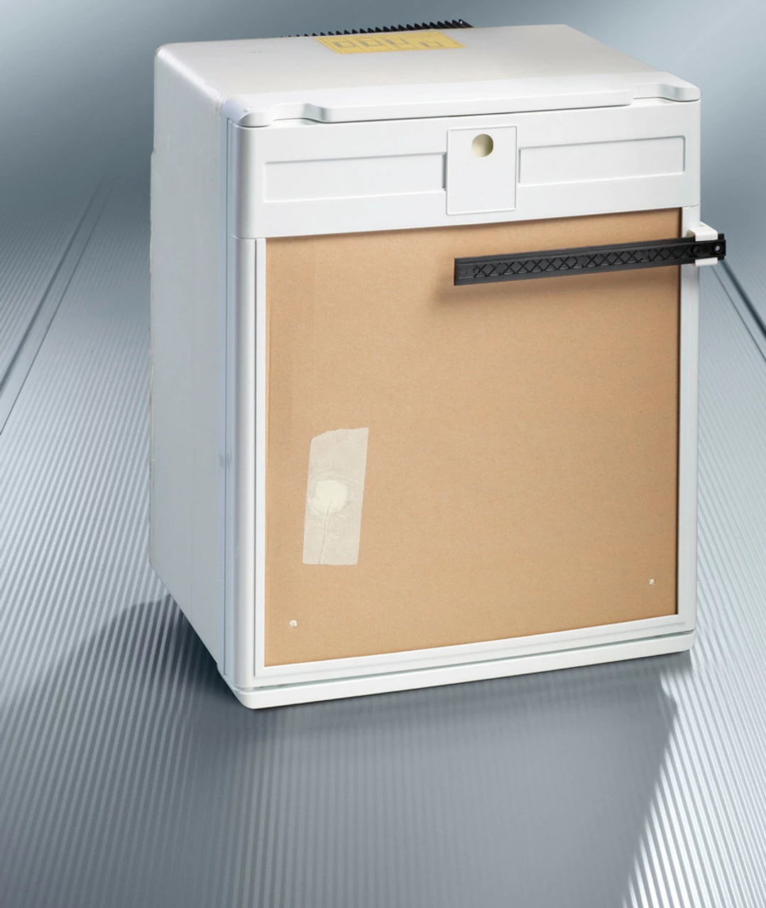 Dometic Silencio DS600 Table Top Silent Fridge - Image 7