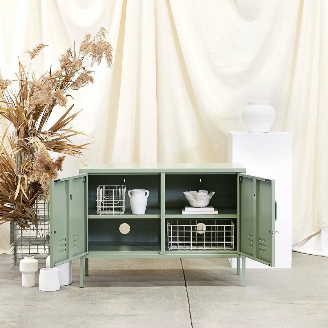 Mustard Made The Lowdown Locker - Image 2