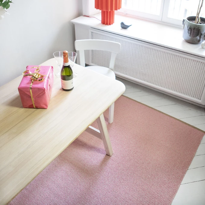 Brita Of Sweden Strand Woven Plastic Rug - Image 4