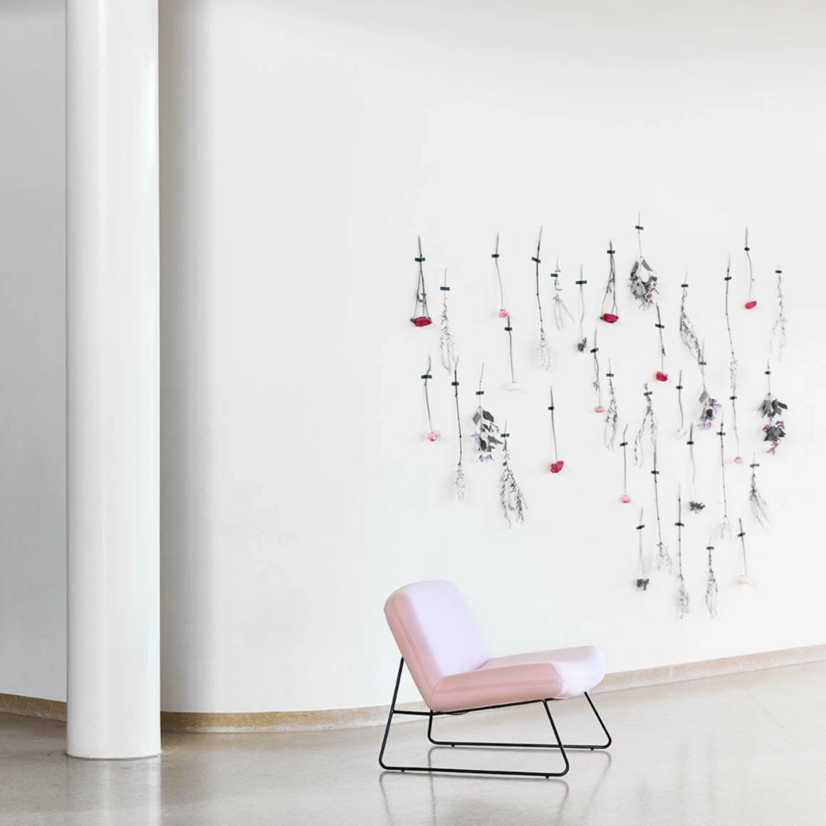 Softline Java Lounge Chair - Image 2