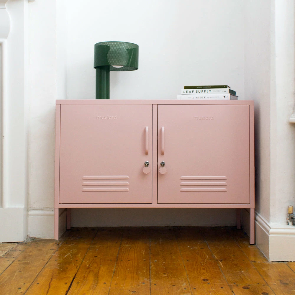 Mustard Made The Lowdown Locker