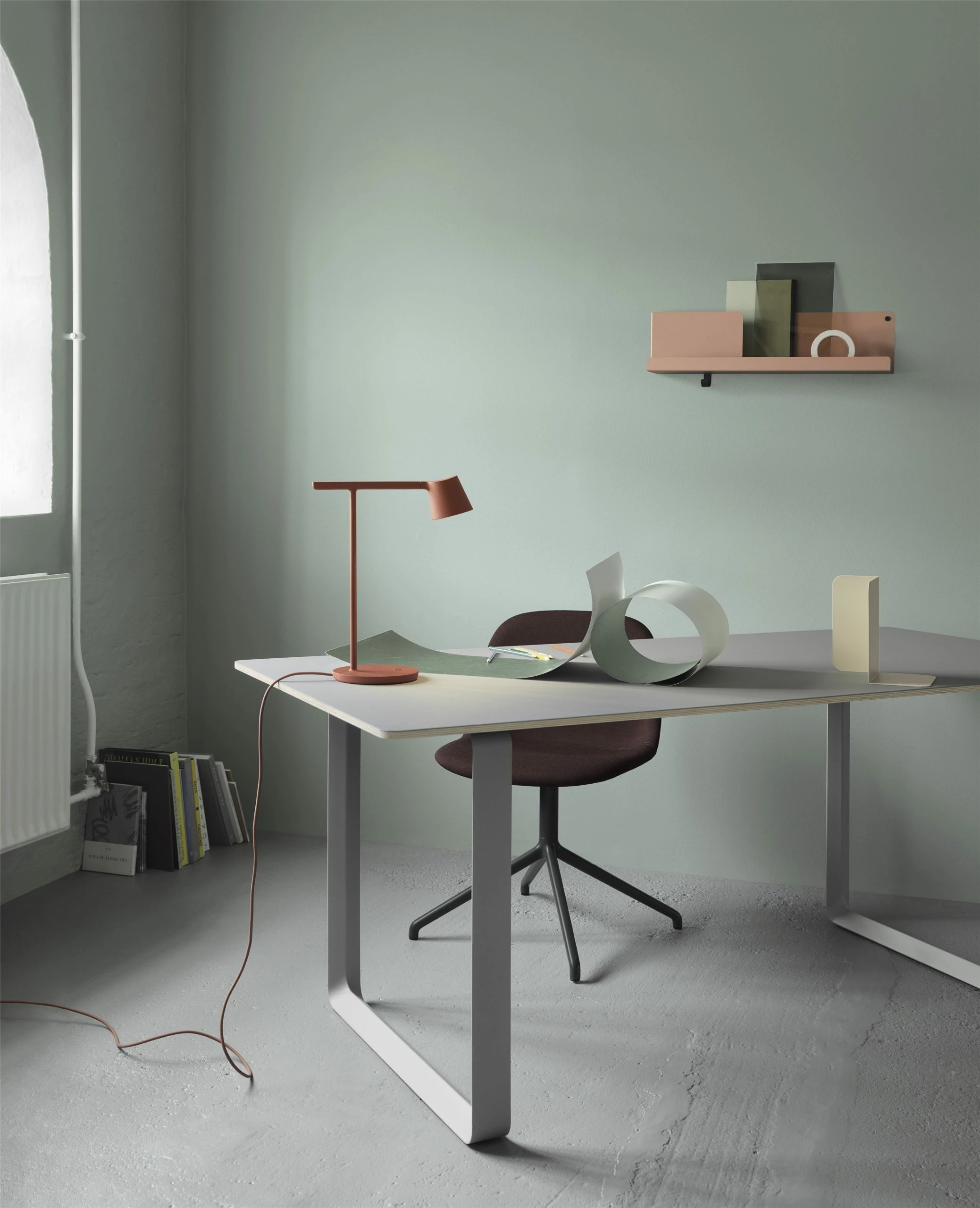 Muuto Folded Shelf - Image 4