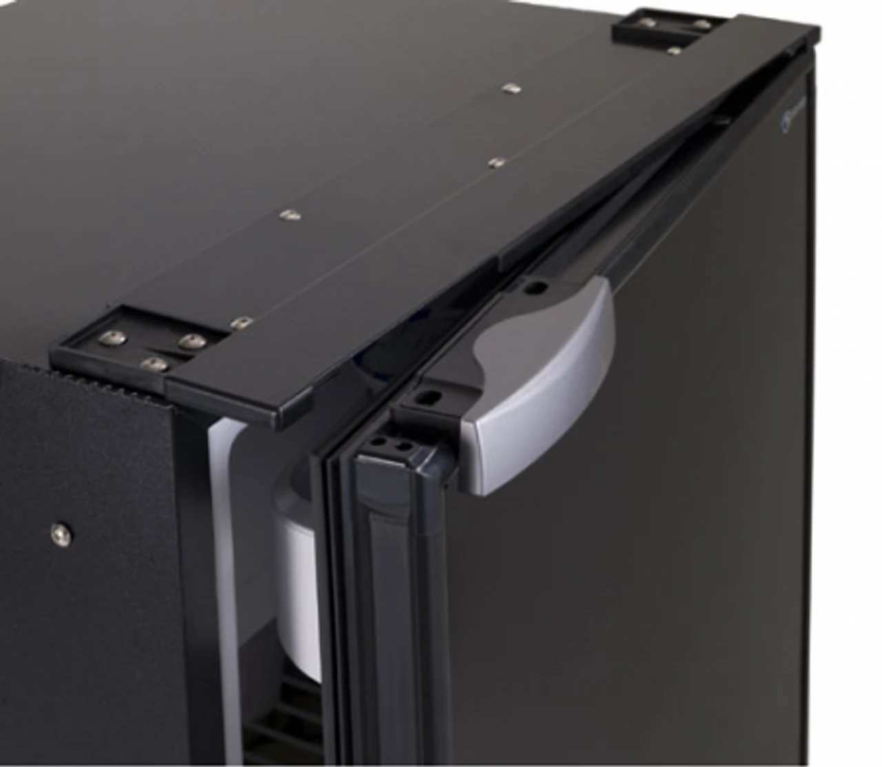 Vitrifrigo C51i 12/24v Caravan & Marine Compressor Fridge - Image 3