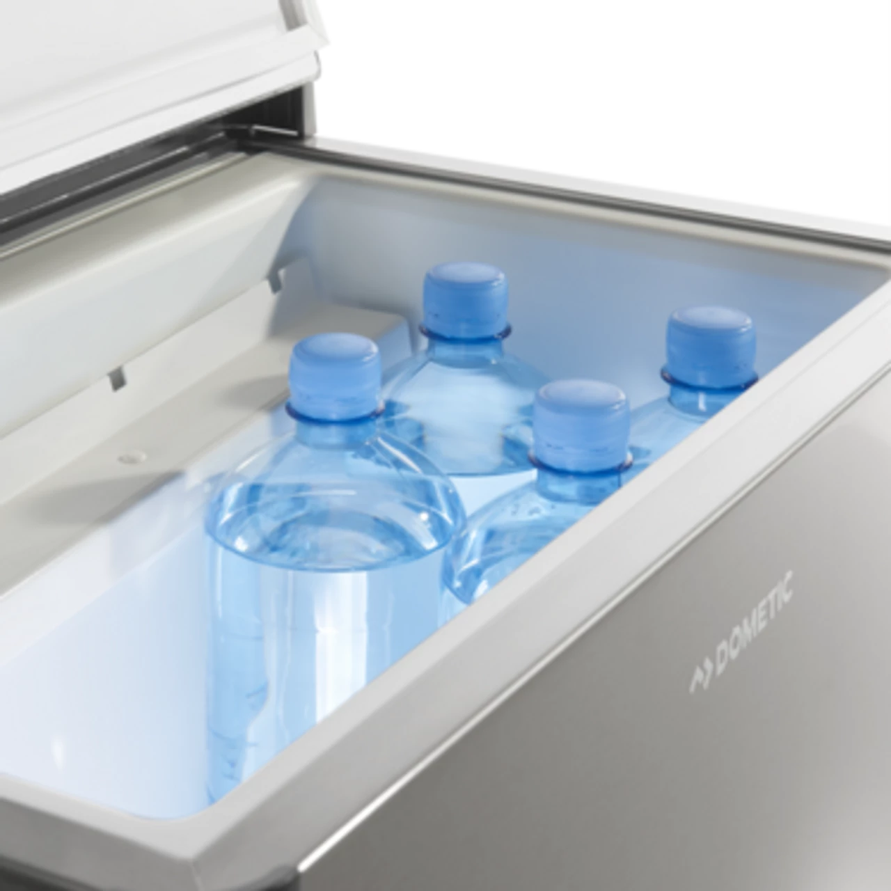 Dometic ACX3 40 3 Way LPG 12v Mains Portable Camping Fridge - Image 5