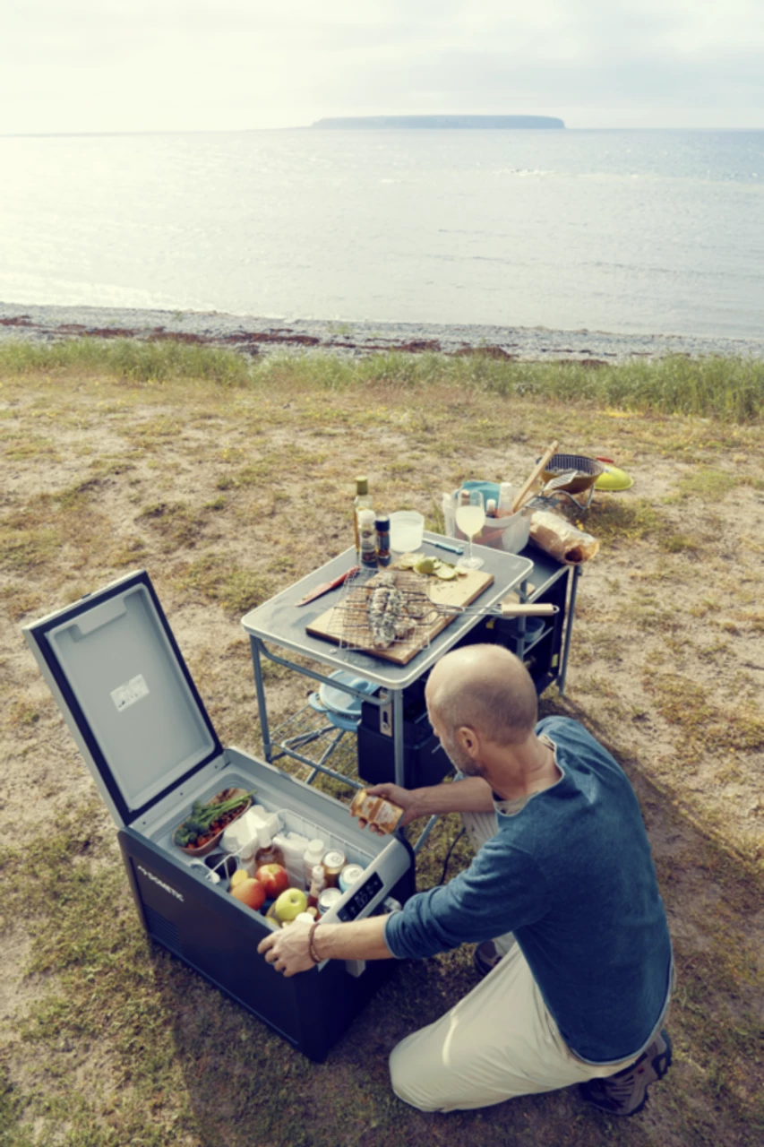 Dometic CFX3 25 Portable Compressor Fridge Cool Box 12v 24v 230v - Image 4